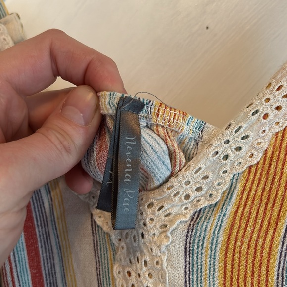 Nevena Rae V-Neck Sleeveless Multicolored shorts romper with pockets size XL - Picture 4 of 5